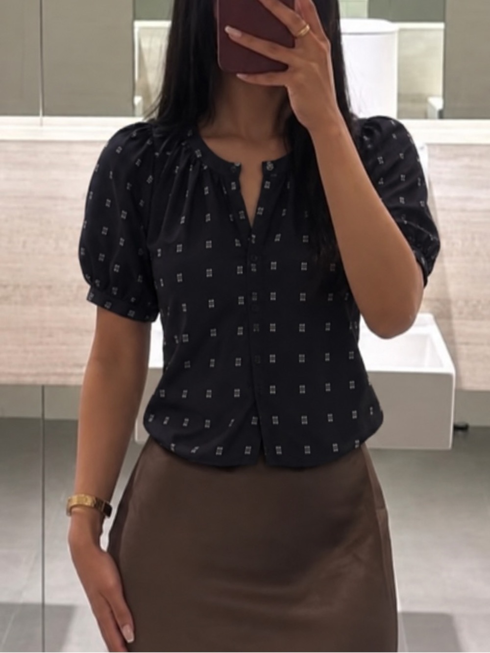 Evereve Black & White Geometric Blouse